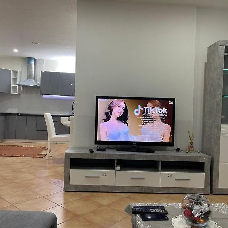 Milky Way Appartement Sokolov Buitenkant foto