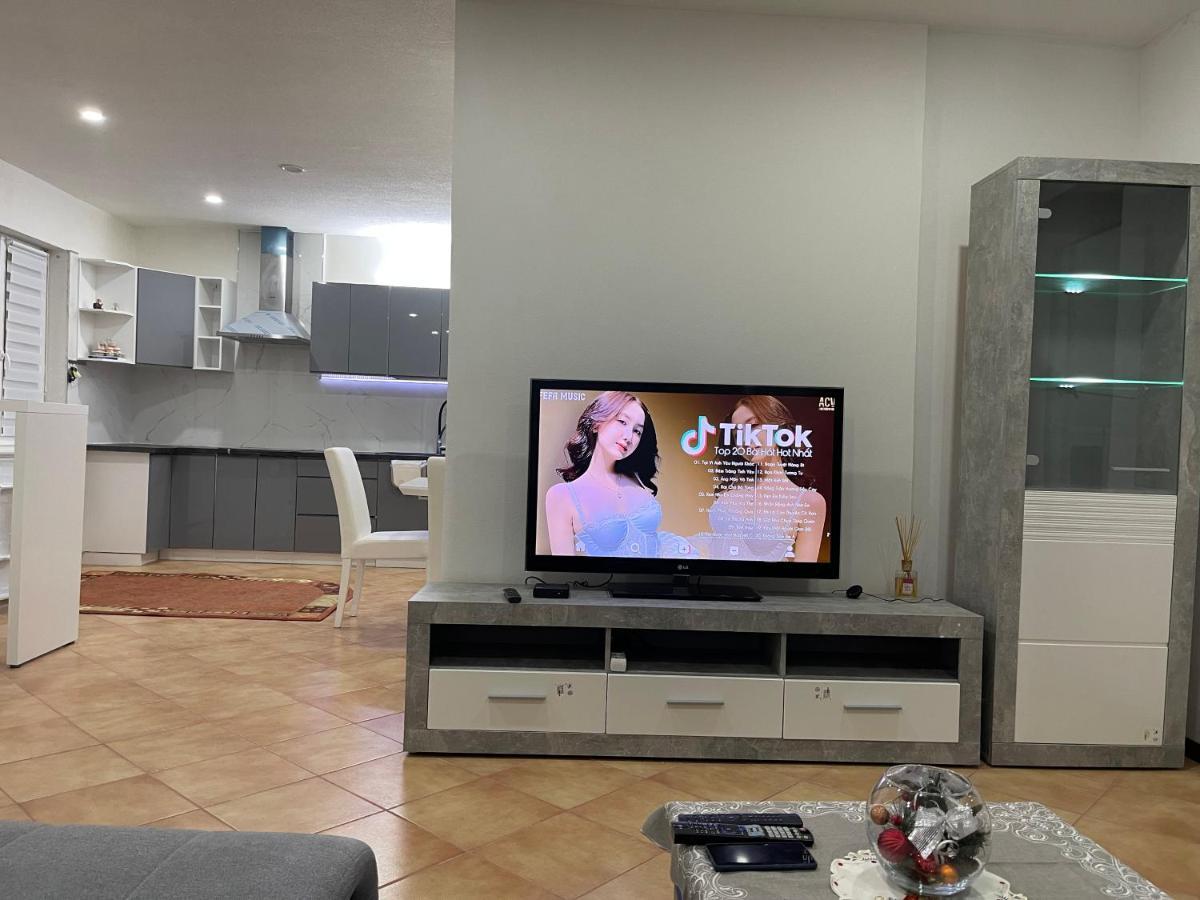 Milky Way Appartement Sokolov Buitenkant foto